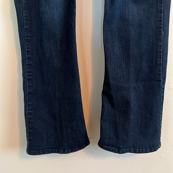 Democracy “Ab”solution Jeans - Size 10 - Picture 3 of 8